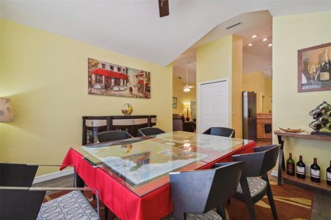 House in Spring Hill, Florida 3 bedrooms, 213.68 sq.m. № 2105727 - photo 10