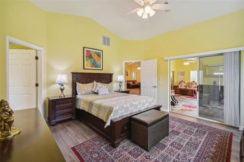House in Spring Hill, Florida 3 bedrooms, 213.68 sq.m. № 2105727 - photo 30