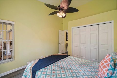House in Spring Hill, Florida 3 bedrooms, 213.68 sq.m. № 2105727 - photo 24