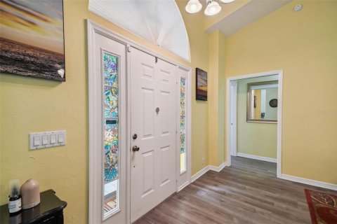 House in Spring Hill, Florida 3 bedrooms, 213.68 sq.m. № 2105727 - photo 5