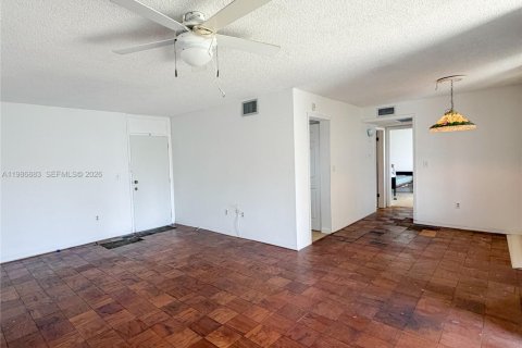 Copropriété à vendre à Aventura, Floride: 1 chambre, 75.9 m2 № 2044957 - photo 8