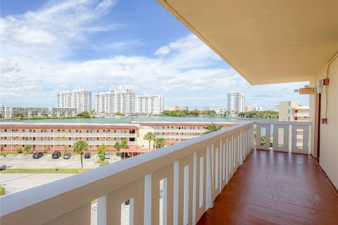 Copropriété à vendre à Aventura, Floride: 1 chambre, 75.9 m2 № 2044957 - photo 26