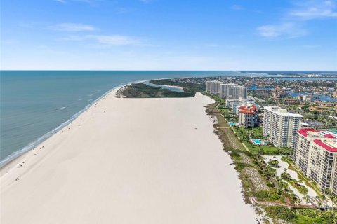 Condominio en venta en Marco Island, Florida, 2 dormitorios, 77.76 m2 № 1722010 - foto 17