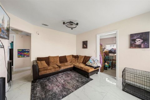 Villa ou maison à vendre à Orlando, Floride: 4 chambres, 91.6 m2 № 2155824 - photo 4