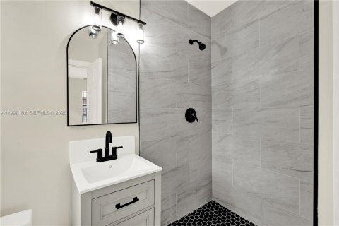 Commercial property in Homestead, Florida 90.86 sq.m. № 2060621 - photo 15