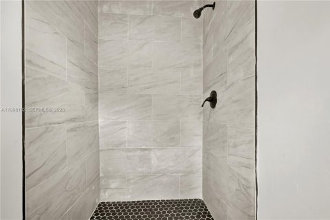 Commercial property in Homestead, Florida 90.86 sq.m. № 2060621 - photo 24