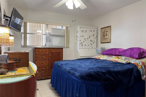 Condominio en venta en Delray Beach, Florida, 2 dormitorios, 81.75 m2 № 2032488 - foto 5