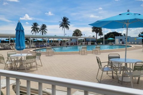 Condominio en venta en Delray Beach, Florida, 2 dormitorios, 81.75 m2 № 2032488 - foto 27