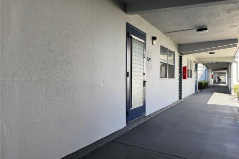 Condominio en venta en Delray Beach, Florida, 2 dormitorios, 81.75 m2 № 2032488 - foto 12