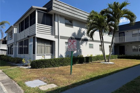 Condominio en venta en Delray Beach, Florida, 2 dormitorios, 81.75 m2 № 2032488 - foto 16