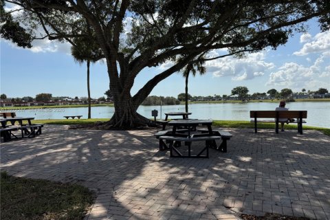 Condominio en venta en Delray Beach, Florida, 2 dormitorios, 81.75 m2 № 2032488 - foto 21