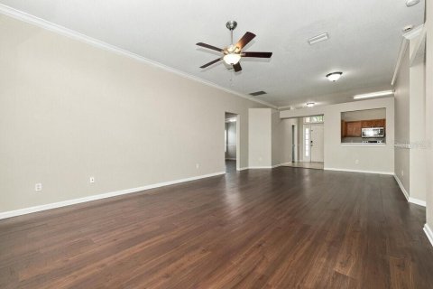 Villa ou maison à louer à Riverview, Floride: 4 chambres, 154.68 m2 № 2408889 - photo 4