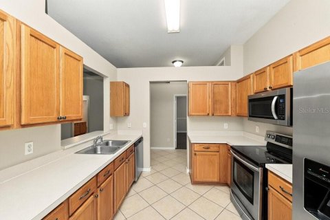 Villa ou maison à louer à Riverview, Floride: 4 chambres, 154.68 m2 № 2408889 - photo 5