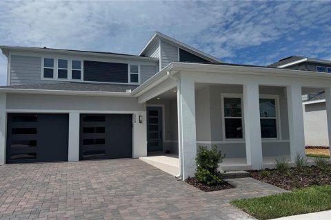 House in Winter Garden, Florida 5 bedrooms, 355.72 sq.m. № 1915840 - photo 1