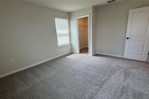 House in Winter Garden, Florida 5 bedrooms, 355.72 sq.m. № 1915840 - photo 25