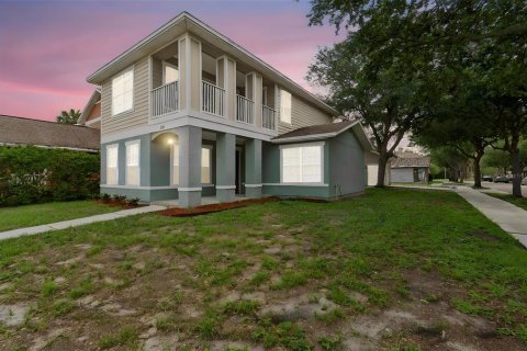 Casa en Tampa, Florida 4 dormitorios, 149.94 m2 № 2095299