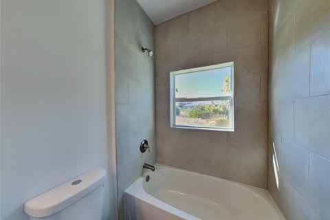 Купить виллу или дом в Порт-Шарлотт, Флорида 3 комнаты, 143.81м2, № 2098079 - фото 12