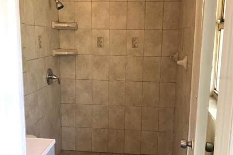 Villa ou maison à louer à Tampa, Floride: 4 chambres, 130.43 m2 № 1912391 - photo 18