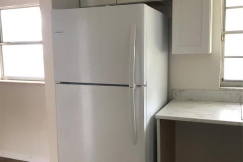 Villa ou maison à louer à Tampa, Floride: 4 chambres, 130.43 m2 № 1912391 - photo 4