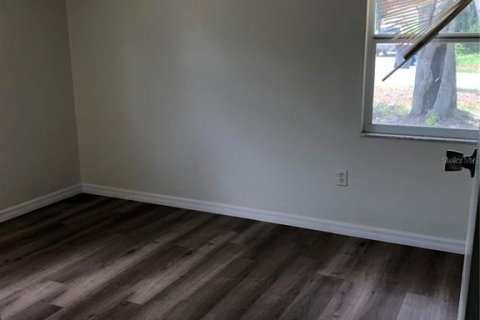 Villa ou maison à louer à Tampa, Floride: 4 chambres, 130.43 m2 № 1912391 - photo 17