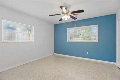 Casa en venta en Orlando, Florida, 3 dormitorios, 163.42 m2 № 1771065 - foto 24