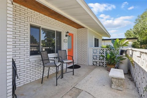 Casa en venta en Orlando, Florida, 3 dormitorios, 163.42 m2 № 1771065 - foto 5
