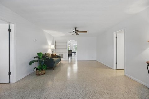 Casa en venta en Orlando, Florida, 3 dormitorios, 163.42 m2 № 1771065 - foto 6