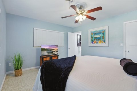 Casa en venta en Orlando, Florida, 3 dormitorios, 163.42 m2 № 1771065 - foto 22