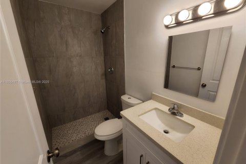 Adosado en alquiler en Cutler Bay, Florida, 2 dormitorios, 135.45 m2 № 1937118 - foto 23