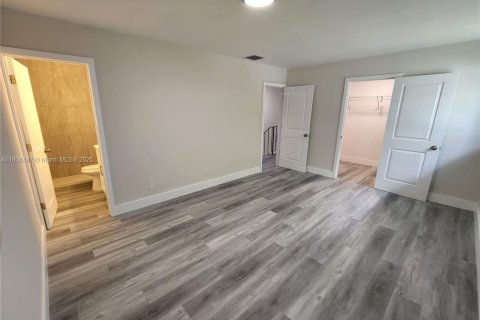 Adosado en alquiler en Cutler Bay, Florida, 2 dormitorios, 135.45 m2 № 1937118 - foto 22