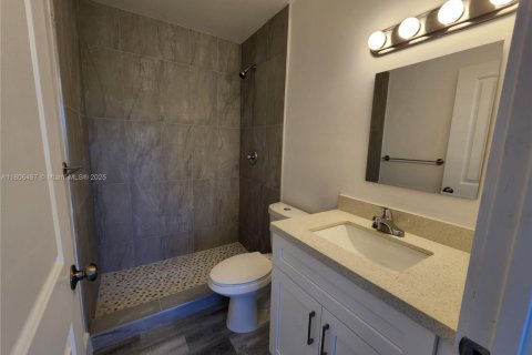Adosado en alquiler en Cutler Bay, Florida, 2 dormitorios, 135.45 m2 № 1937118 - foto 17