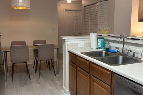 Copropriété à vendre à Tampa, Floride: 2 chambres, 97.55 m2 № 1906983 - photo 10