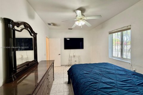 Immobilier commercial à vendre à Miami, Floride: 182.65 m2 № 1969595 - photo 16