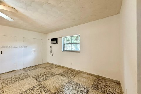Immobilier commercial à vendre à Miami, Floride: 182.65 m2 № 1969595 - photo 23