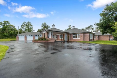 Villa ou maison à vendre à Brooksville, Floride: 5 chambres, 509.66 m2 № 1901284 - photo 5