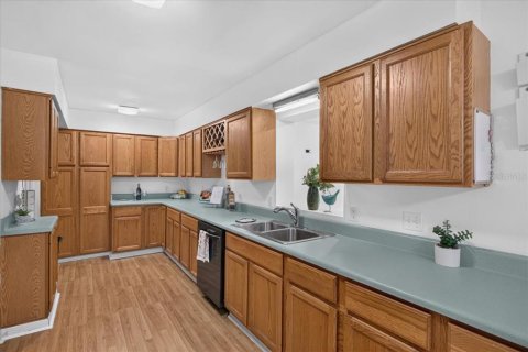 Casa en venta en Newberry, Florida, 4 dormitorios, 161.09 m2 № 2388250 - foto 10