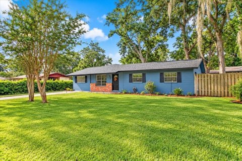 Casa en Newberry, Florida 4 dormitorios, 161.09 m2 № 2388250
