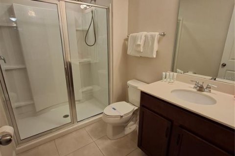 Touwnhouse à vendre à Kissimmee, Floride: 4 chambres, 194.17 m2 № 2431211 - photo 25