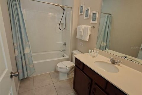 Touwnhouse à vendre à Kissimmee, Floride: 4 chambres, 194.17 m2 № 2431211 - photo 16