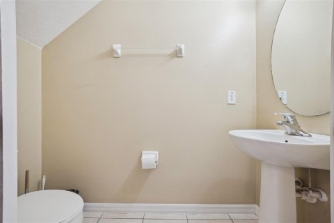 House in Kissimmee, Florida 7 bedrooms, 267.65 sq.m. № 2214639 - photo 25