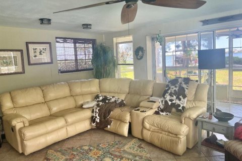 Villa ou maison à vendre à Tarpon Springs, Floride: 4 chambres, 222.32 m2 № 1522036 - photo 8
