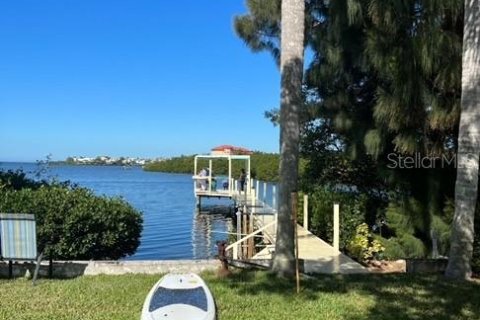 Villa ou maison à vendre à Tarpon Springs, Floride: 4 chambres, 222.32 m2 № 1522036 - photo 22