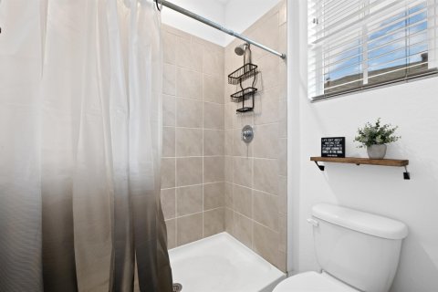Townhouse in Riviera Beach, Florida 3 bedrooms, 134.34 sq.m. № 2357020 - photo 26