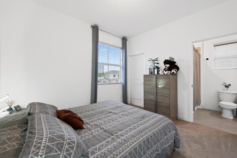 Townhouse in Riviera Beach, Florida 3 bedrooms, 134.34 sq.m. № 2357020 - photo 23
