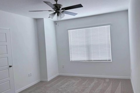 Touwnhouse à louer à Davenport, Floride: 3 chambres, 140.75 m2 № 2418697 - photo 9