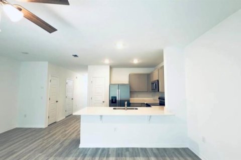 Touwnhouse à louer à Davenport, Floride: 3 chambres, 140.75 m2 № 2418697 - photo 17