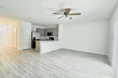 Touwnhouse à louer à Davenport, Floride: 3 chambres, 140.75 m2 № 2418697 - photo 4