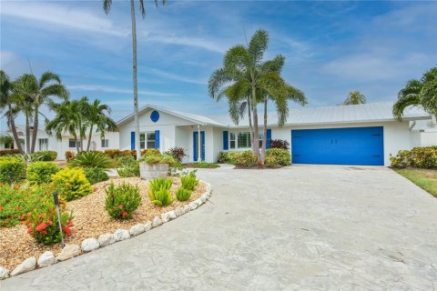 Casa en venta en Bradenton, Florida, 3 dormitorios, 176.05 m2 № 1740522 - foto 1
