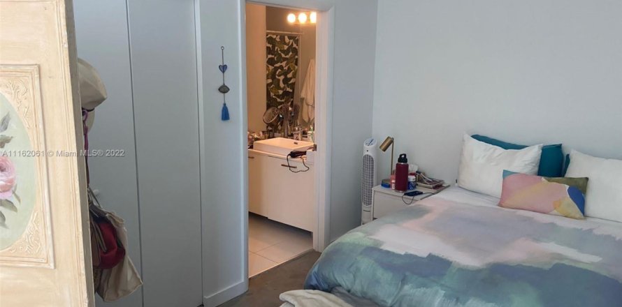 Condo à Miami, Floride, 1 chambre № 2432500