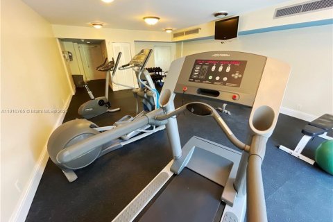 Condominio en alquiler en Fort Lauderdale, Florida, 2 dormitorios, 122.26 m2 № 2016266 - foto 18